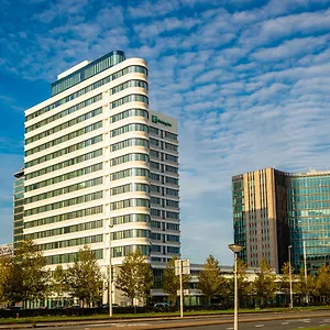 Hotel Express Arena Towers By Ihg ***