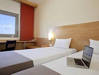 Ibis Cancun Centro Hotel